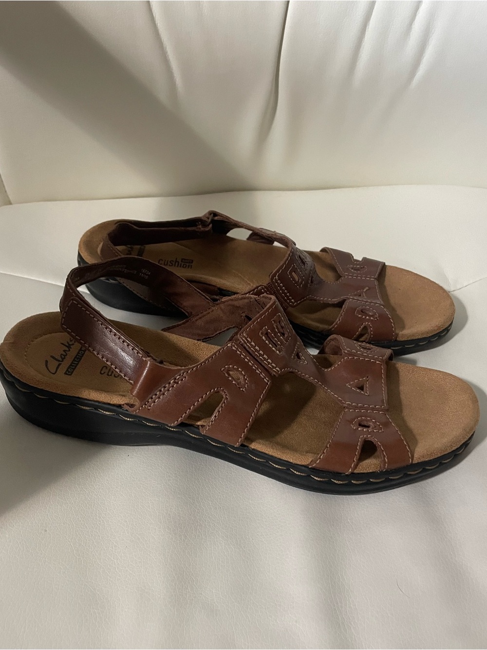 Clarks Women’s Brown Leather Comfort Sandals 7.5